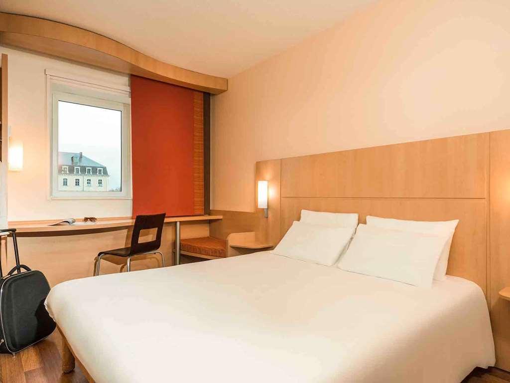 Ibis Vitre Centre Hotel Ruang foto
